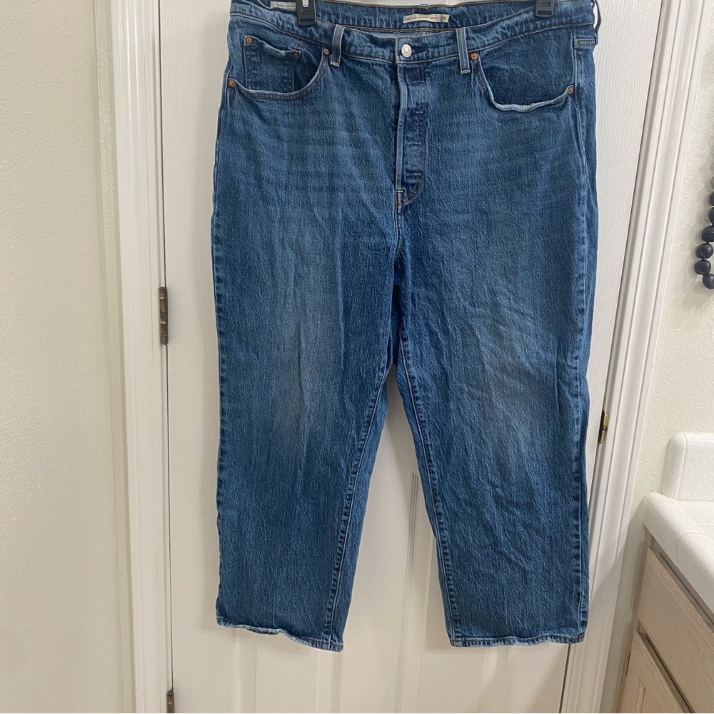 Levi’s ribcage straight ankle jeans size 18W